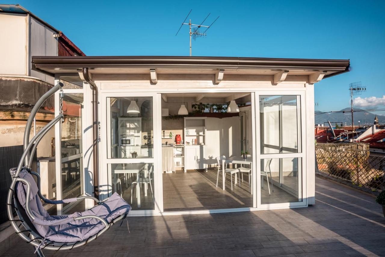 Solarium Al Duomo Rooms By Wonderful Italy Napoli Bagian luar foto